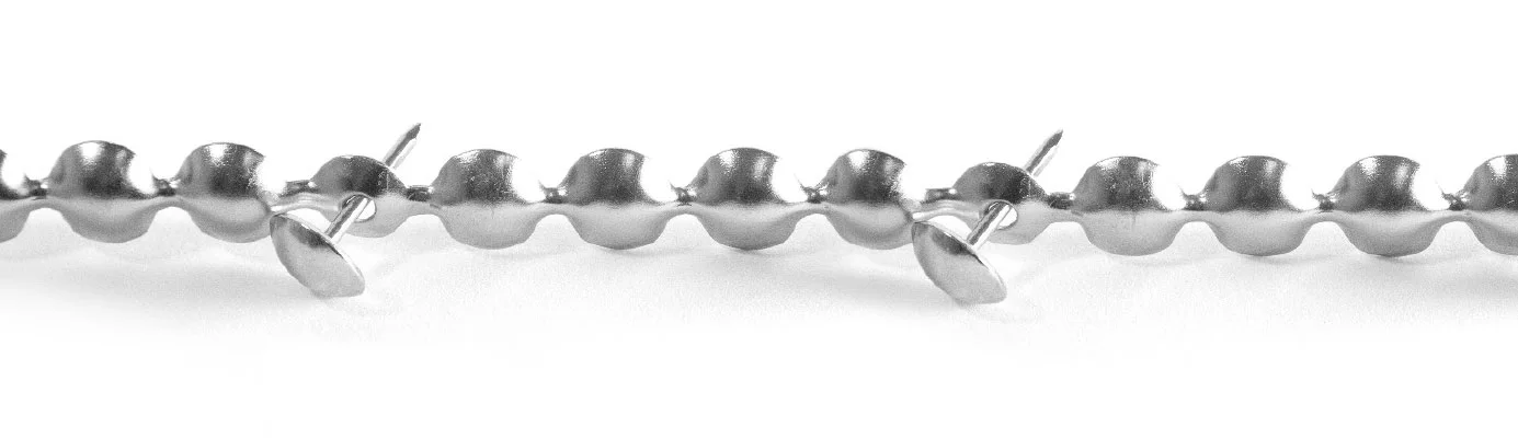 Stud strip in nickel-plated iron